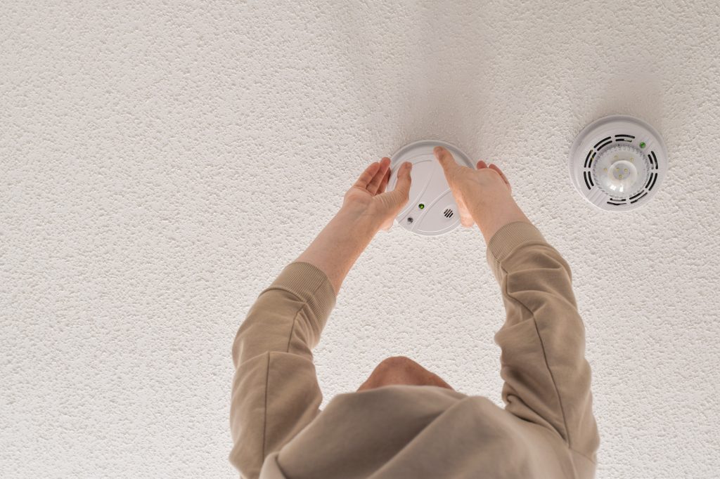 Smoke detector maintenance